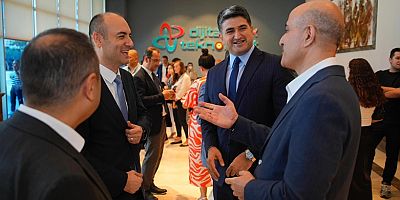 BAŞKAN ADIGÜZEL, GENÇ GİRİŞİMCİLERLE BİR ARAYA GELDİ
