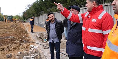 Başkan Adıgüzel, Mevlana Mahallesi’ndeki Kent Bostanı Çalışmalarını İnceledi