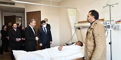 Başkan Ahmet Cin, depremzedeleri hastanede ziyaret etti