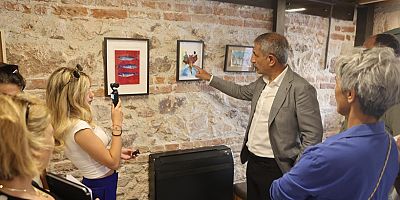 Başkan Akpolat'tan Halk Eğitim Sergisine Ziyaret: 