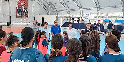 BAŞKAN ARAS'TAN SPORCULARA ZİYARET