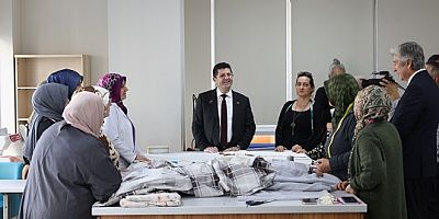 BAŞKAN ÇERKEZ’DEN ÇEKMEKÖY AKADEMİ GİYİM KURSLARINA ZİYARET