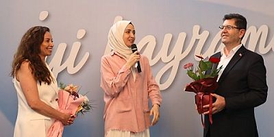 BAŞKAN ÇERKEZ PERSONELLE BAYRAMLAŞTI