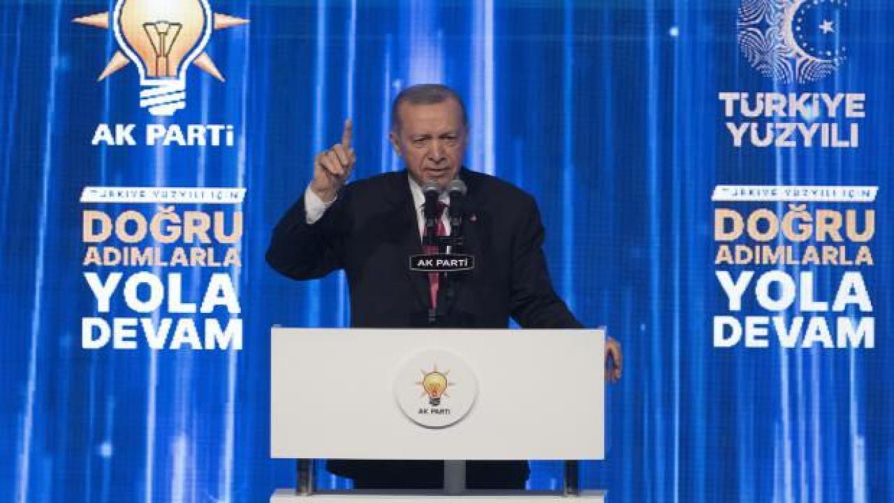 Başkan Erdoğan'dan tepki: Senin profesörlüğünden ne gelir?