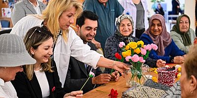 Başkan Eren Ali Bingöl, Yaşlılar merkezini ziyaret etti