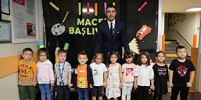 Başkan Gökhan Yüksel Öğrencilerin İlk Gün Heyecanını Paylaştı