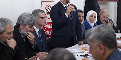 BAŞKAN KARAKAYA ALTINORDU SPOR KULÜBÜNÜN YÖNETİCİLERİYLE  BİR ARAYA GELDİ