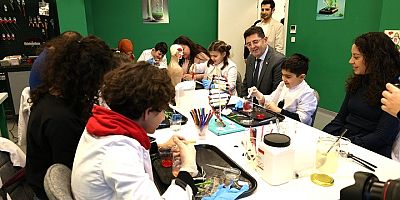 Başkan Orhan Çerkez, Yarıyıl Tatilinde Bilim Merkezindeki öğrencilerle Buluştu
