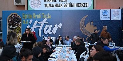 BAŞKAN YAZICI, HALK EĞİTİM MERKEZİ ÖĞRETMENLERİ İLE İFTARDA BİR ARAYA GELDİ