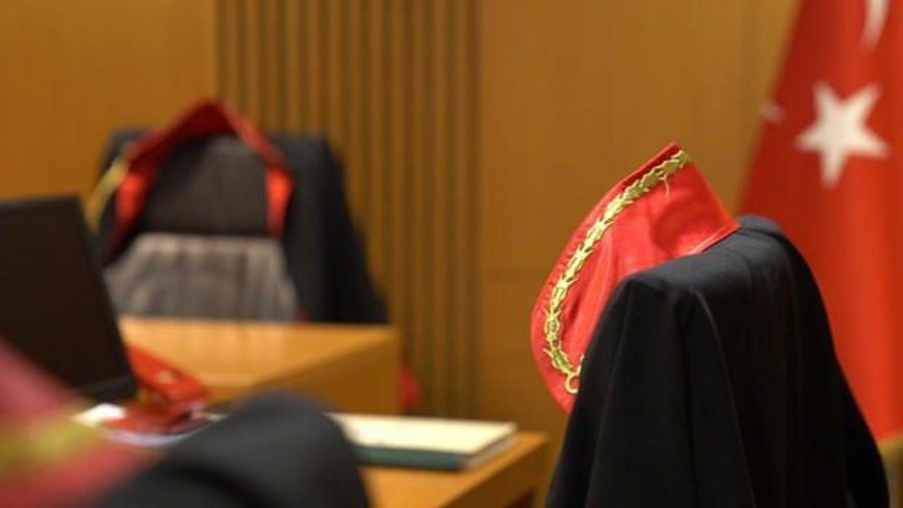 Başörtülü hakimi reddeden avukata hapis talebi