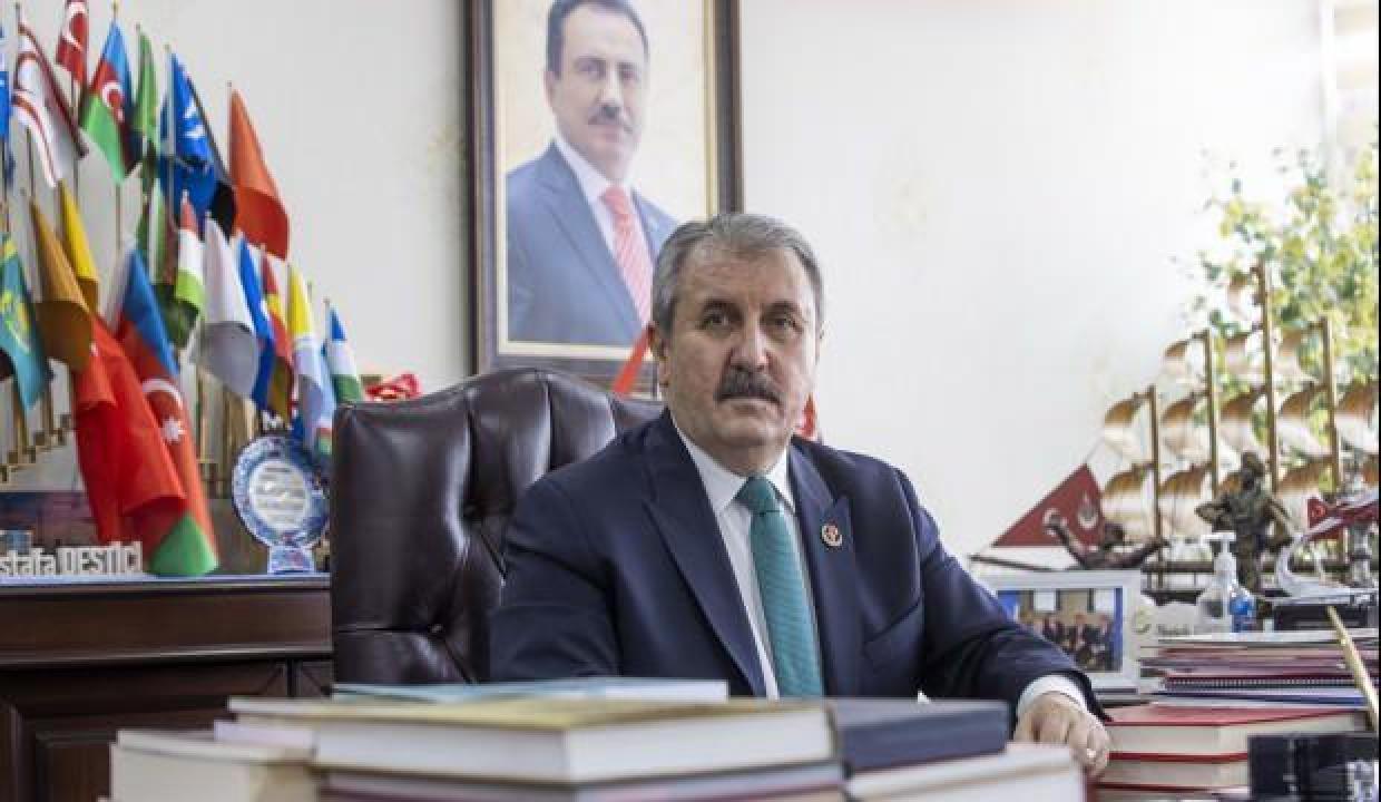 BBP Genel Başkanı Destici, Muhsin Yazıcıoğlu'nu anlattı: Milletin adamıydı!