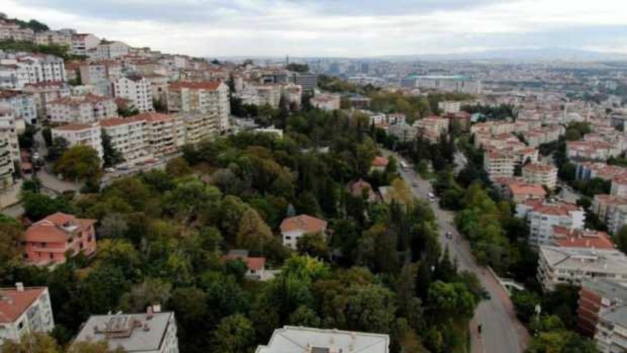 Belediye Başkanı Aktaş konutunu yıkıp halka açıyor