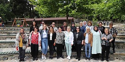 Belediyenin Faaliyetleri Kartallı Kadınlara Gezi Turlarıyla Tanıtılıyor