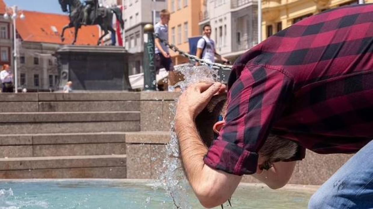 Benzeri görülmemiş sıcak hava dalgası Avrupa'yı kavuruyor: Büyük tahliye başladı