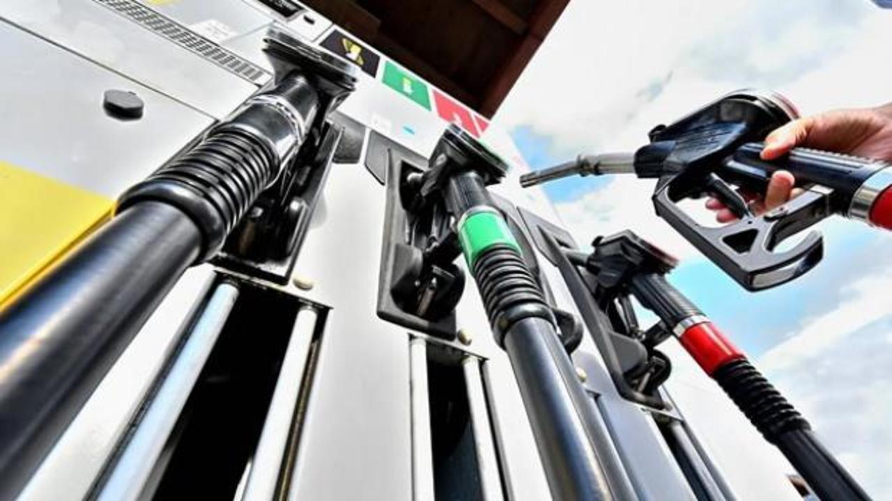 Benzine zam geldi mi? Pompaya yansıyacak: İşte güncel akaryakıt fiyatları