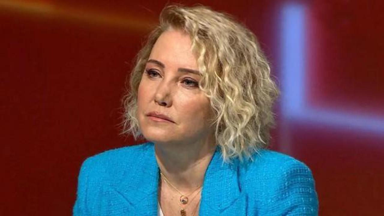 Berna Laçin’den yeni skandal: Din dersini hedef aldığı paylaşımına tepki yağdı