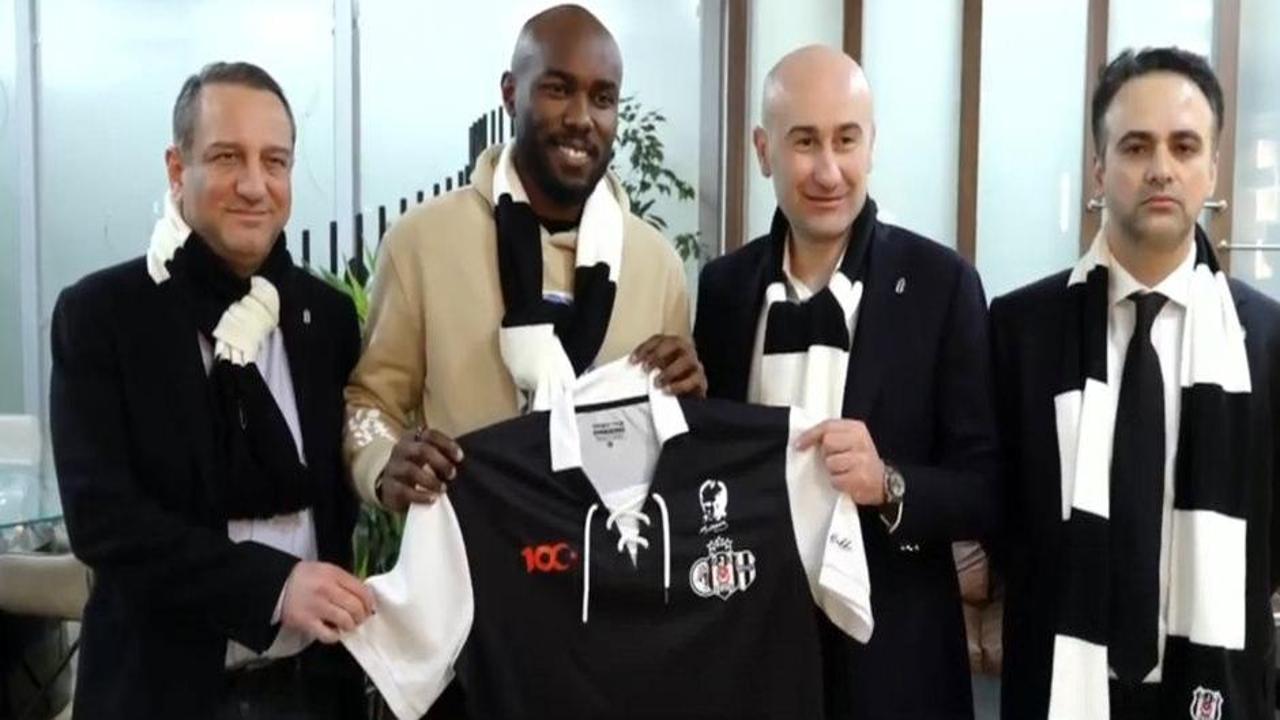 Beşiktaş transferde gaza bastı! 'KAP'lar peş peşe...