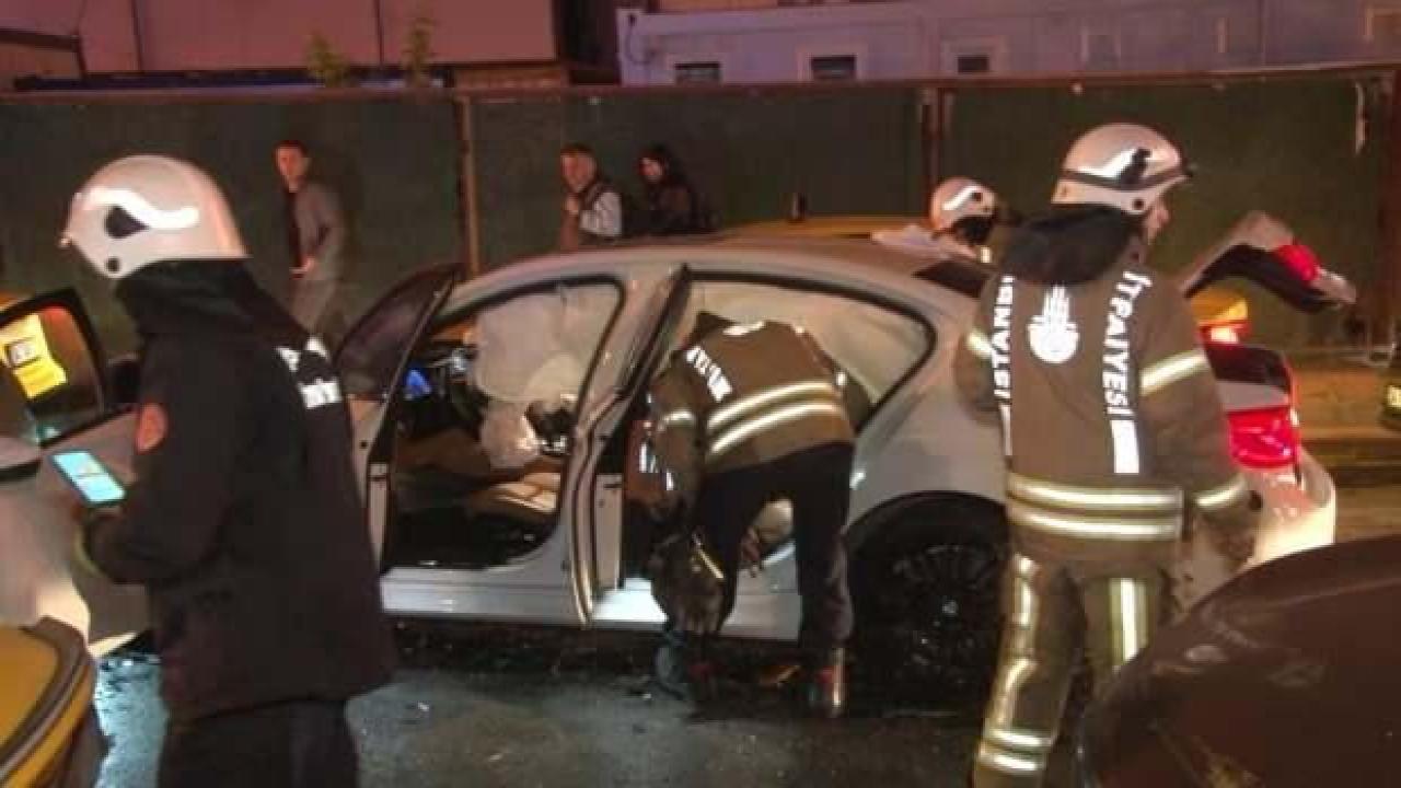 Beşiktaş'ta zincirleme trafik kazası: 2 yaralı