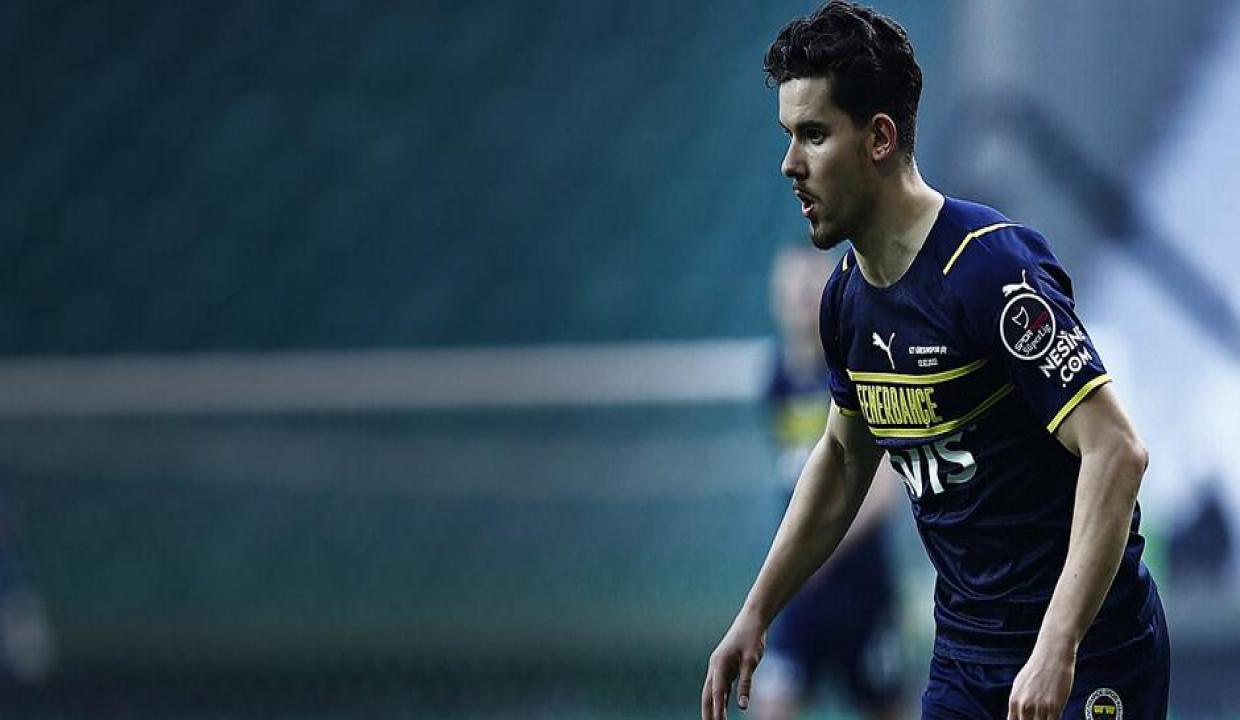 Beşiktaş'tan Fenerbahçe'ye yılın çelmesi! Larin olmazsa...