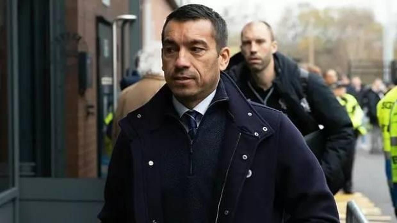 Beşiktaş'tan van Bronckhorst açıklaması!