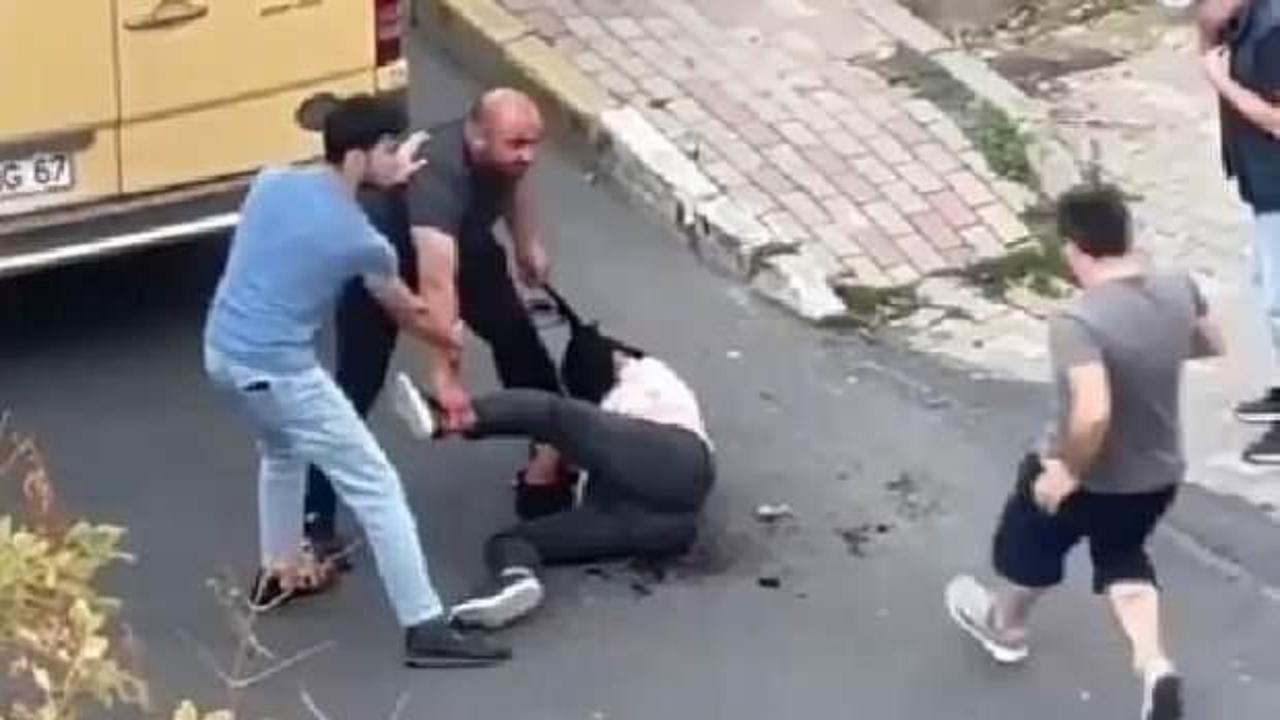 Beylikdüzü'nde dolmuş şoförü yolcuyu darbetti