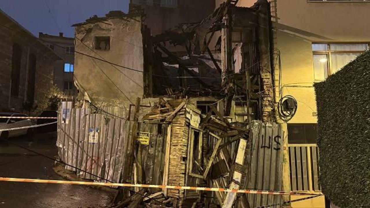 Beyoğlu'nda metruk binada kısmi çökme