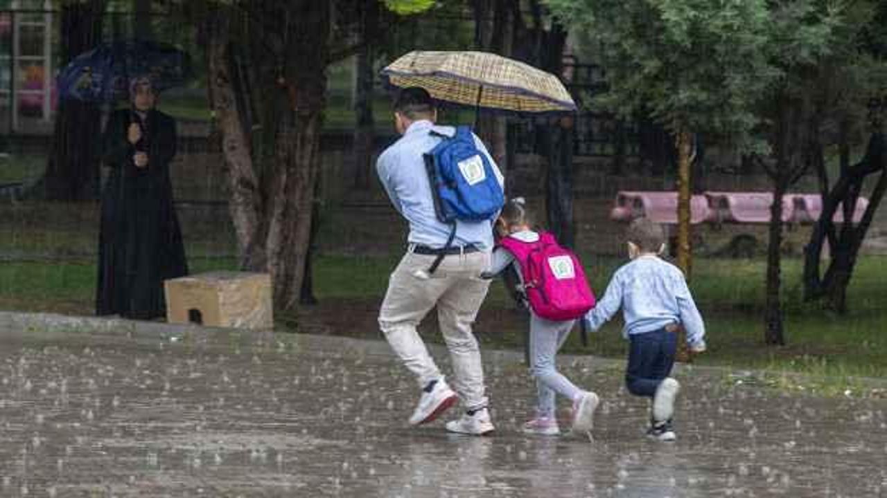 Beytüşşebap'ta okullar bir gün tatil edildi