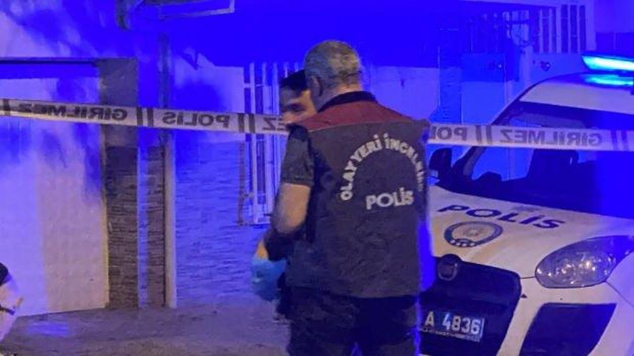 Bıçaklı kavgada 1’i ağır 4 kişi yaralandı