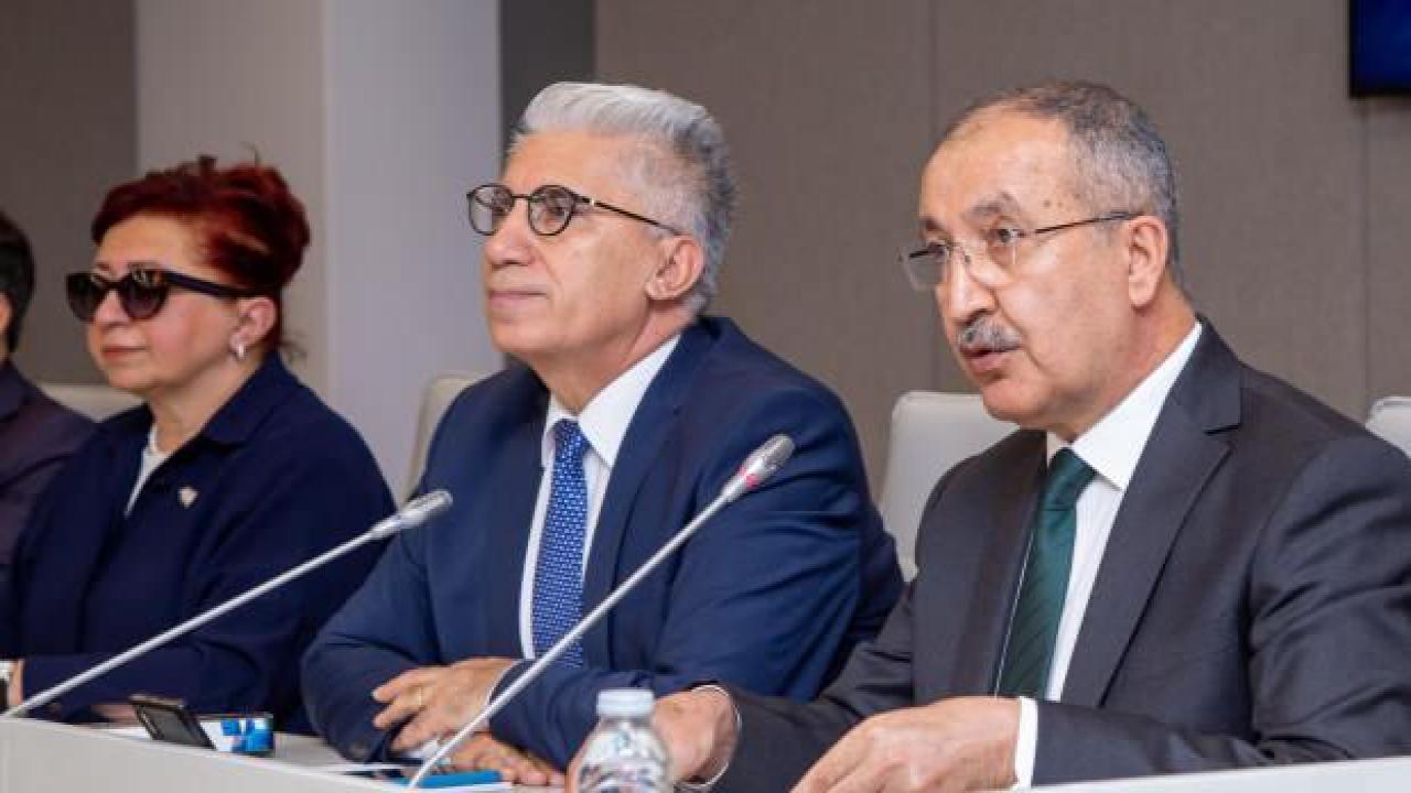 BİK Müdürü Erkılınç: Resmi ilana bağlı yayıncılık ticari gerçeklerle bağdaşmıyor