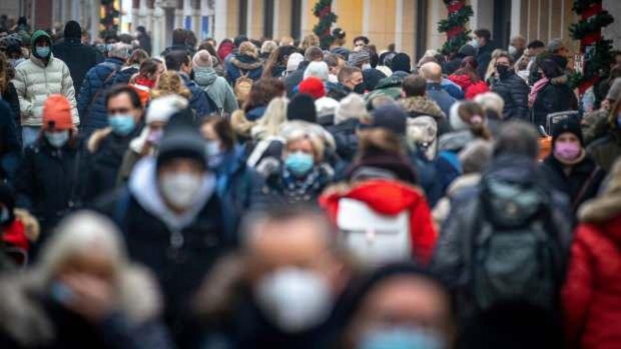 Bilim dünyası uzamış Kovid'i çözmeye çalışıyor