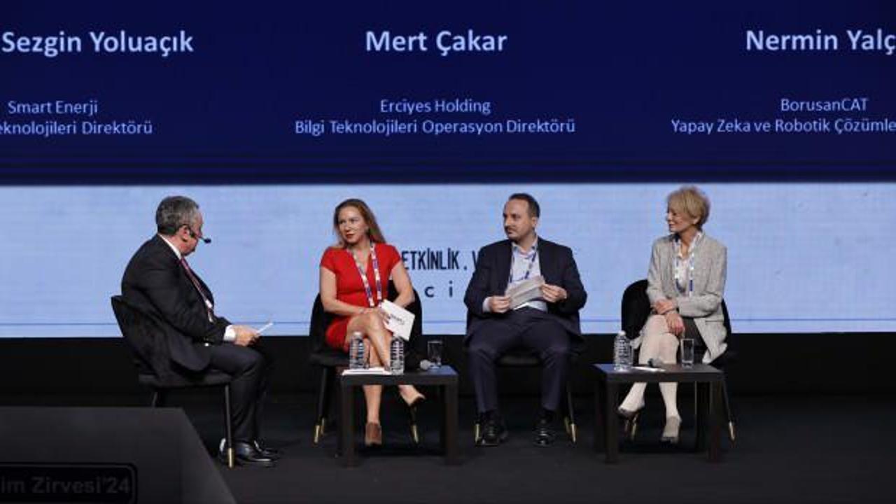 Bilişim Zirvesi’nde sektör temsilcileri buluştu