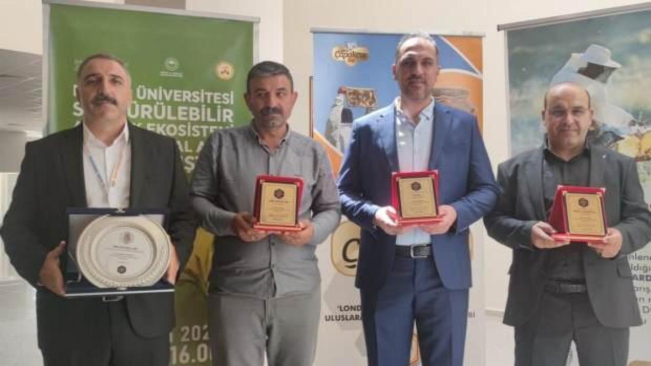 Bingöl balına Paris’ten 4 ödül