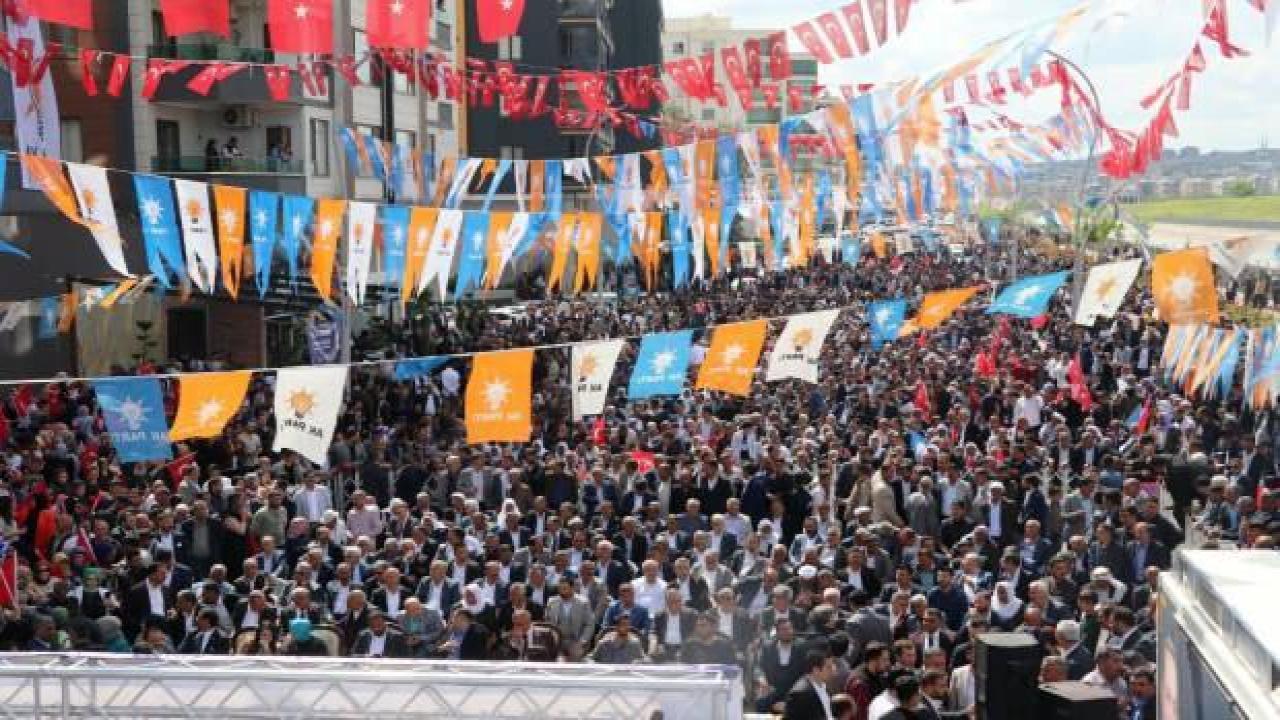 Binlerce kişi Eyyüpoğlu’nun açılışında buluştu!