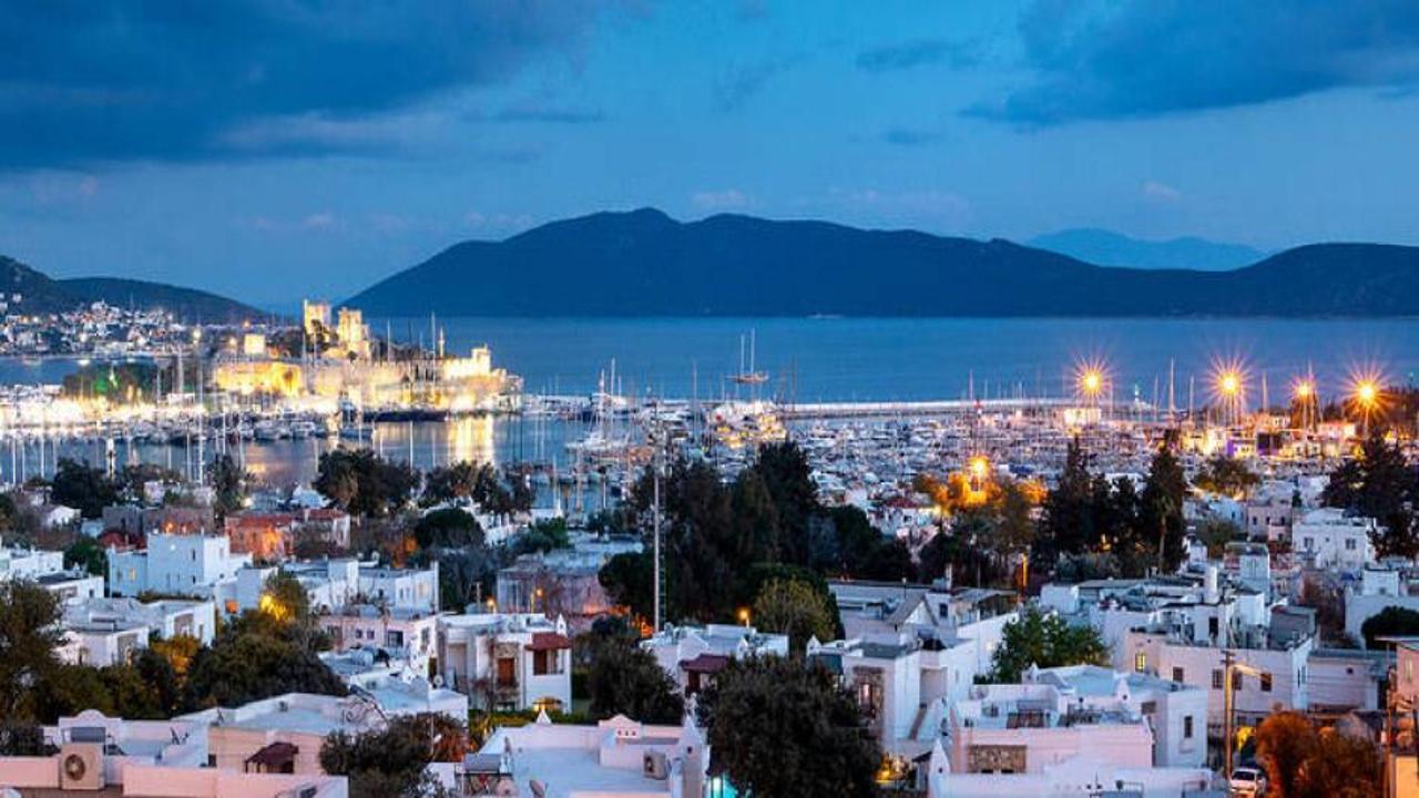 Bodrum kendi rekorunu kırdı: Sadece servise 20 bin TL aldı!