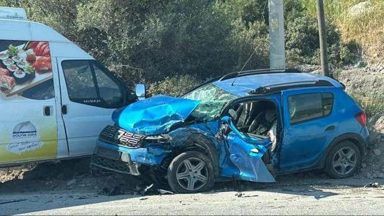Bodrum'da alkollü sürücünün kullandığı otomobil, kamyonetle çarpıştı: 1 ölü, 1 yaralı