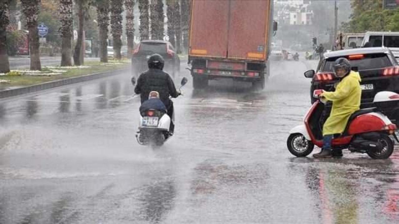 Bodrum'da sağanak etkili oldu