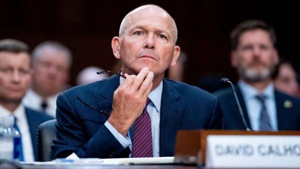 Boeing CEO'su özür diledi