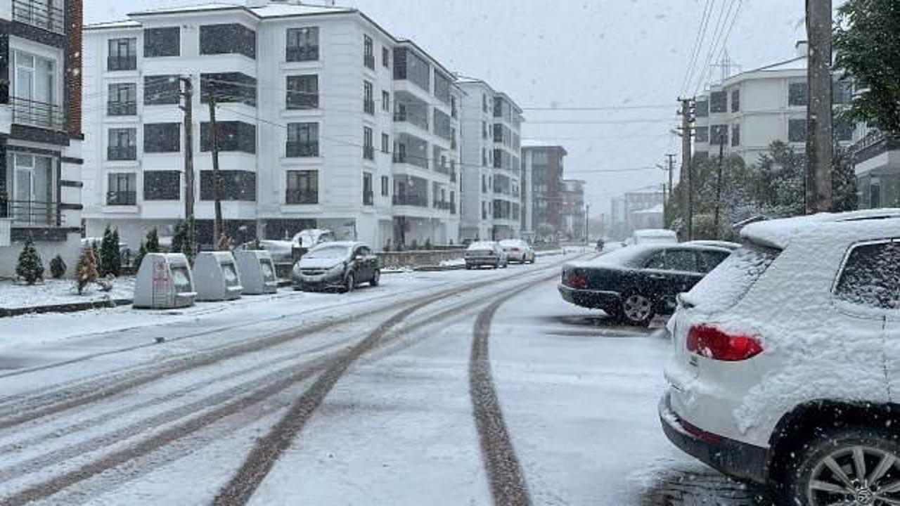 Bolu'da kar kalınlığı 10 santimetreye ulaştı