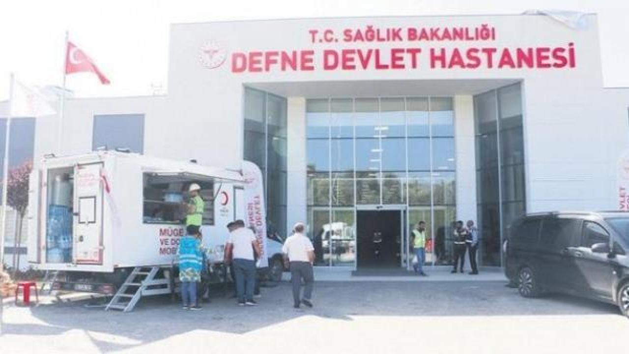 'Boş araziye beton döküyorlar' demişlerdi! Defne Hastanesi'nde 5 günde 5 bin muayene