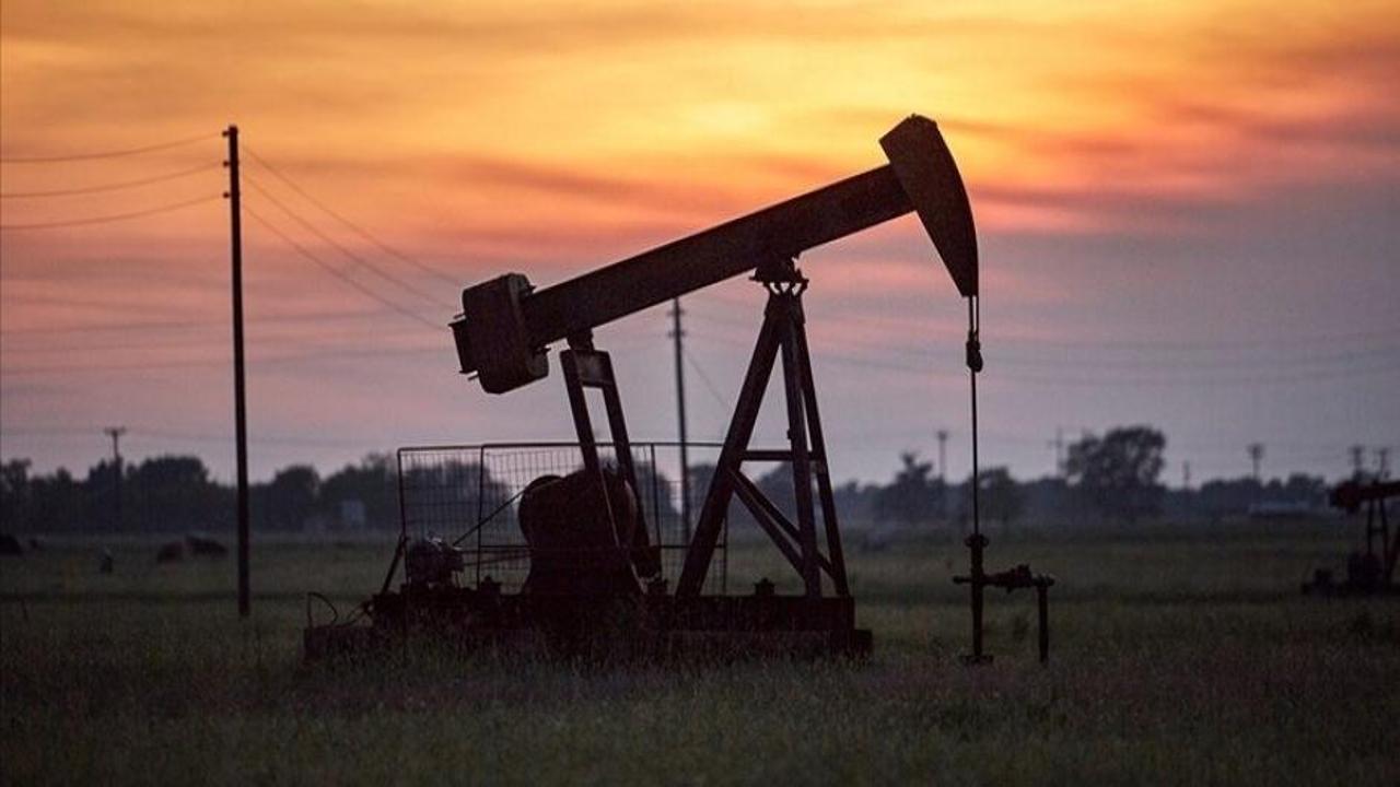 Brent petrolün varil fiyatı 79,92 dolar