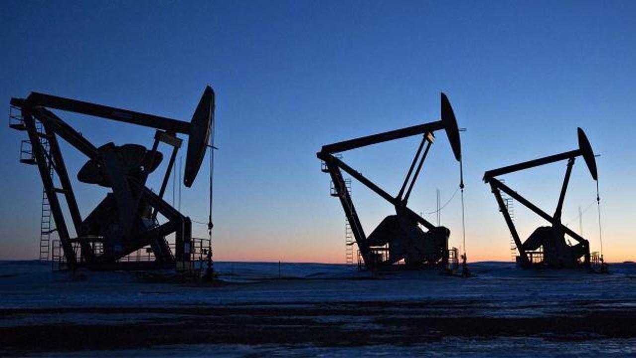 Brent petrolün varil fiyatı 82,32 dolar