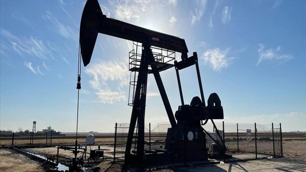 Brent petrolün varil fiyatı 82,45 dolar