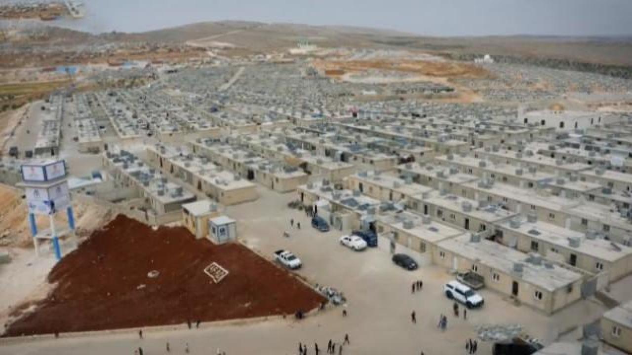 Briket evler Suriyeli sığınmacılara umut oldu