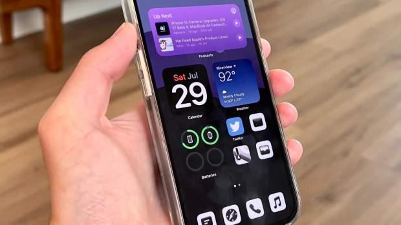 Bu da oldu... Eski Twitter logosuna sahip telefonlar binlerce dolara satılıyor!