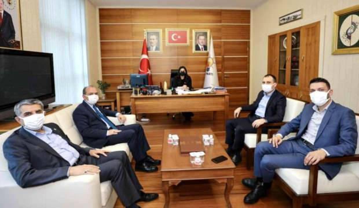 Büro Memur-Sen'den AK Parti'ye 3600 ek gösterge ziyareti