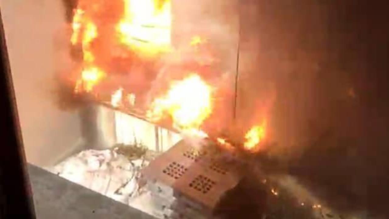 Bursa’da korkutan yangın: İki fabrikayı etkiledi