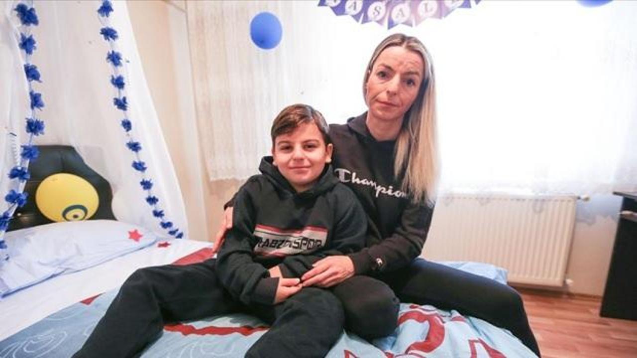 Bursa'da yüzüne biber gazı sıkıldı! Yusuf Emir ve annesi konuştu