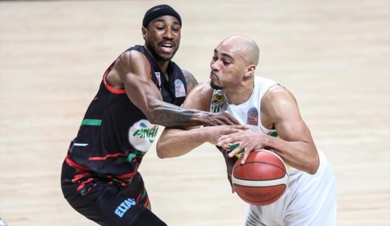 Bursaspor evinde Pınar Karşıyaka'yı devirdi