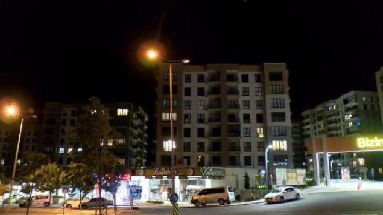 Büyükçekmece'de engelli ağabeyini silahla öldürdü