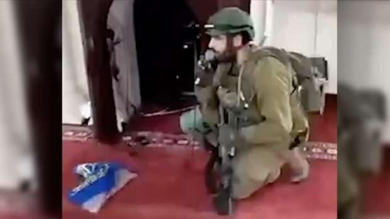 Camide Yahudi duası okuyan asker İsrail'i karıştırdı: Bakanları Netanyahu ayırdı